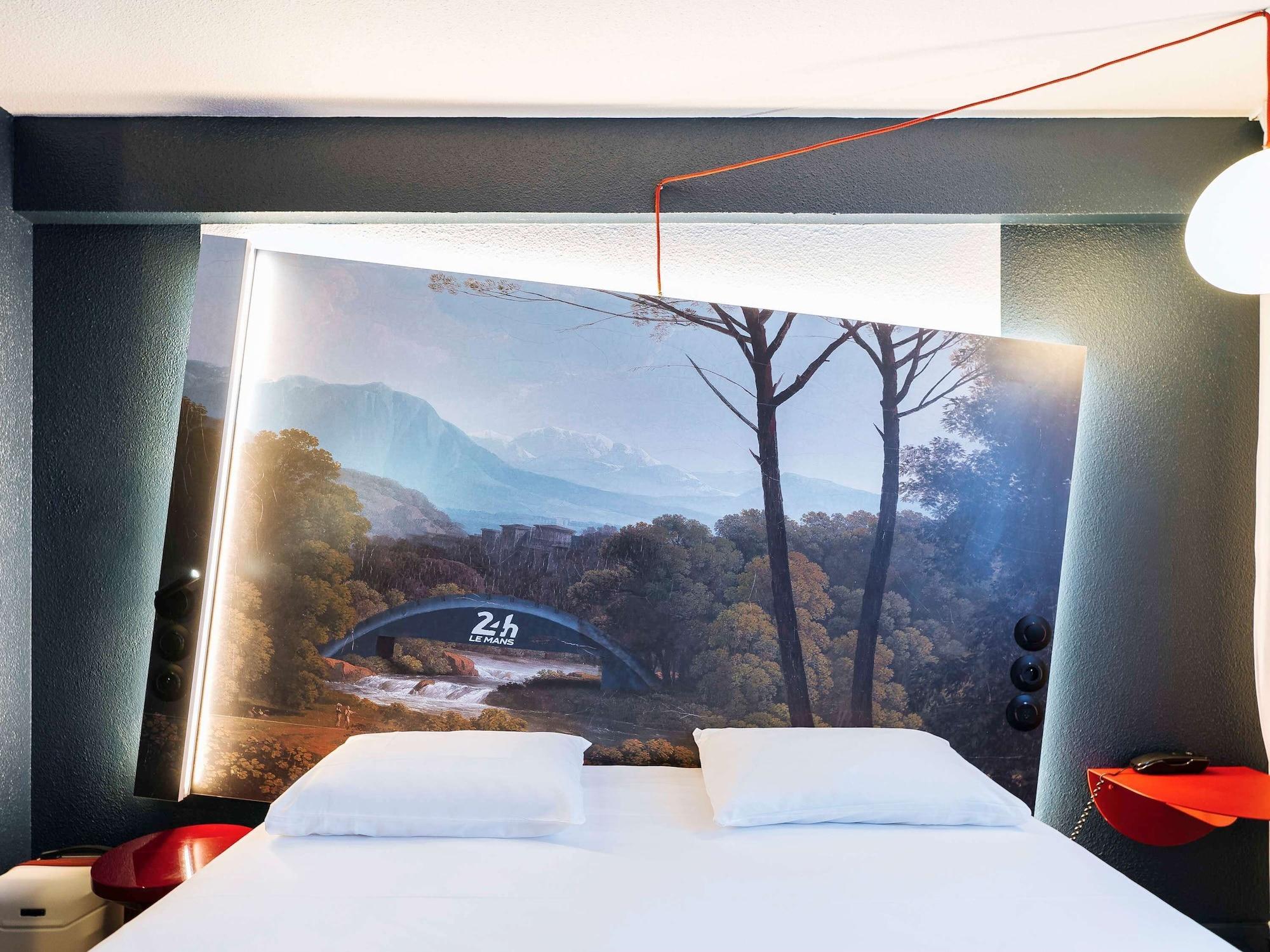 Ibis Styles Le Mans Gare Sud Hotel Ngoại thất bức ảnh