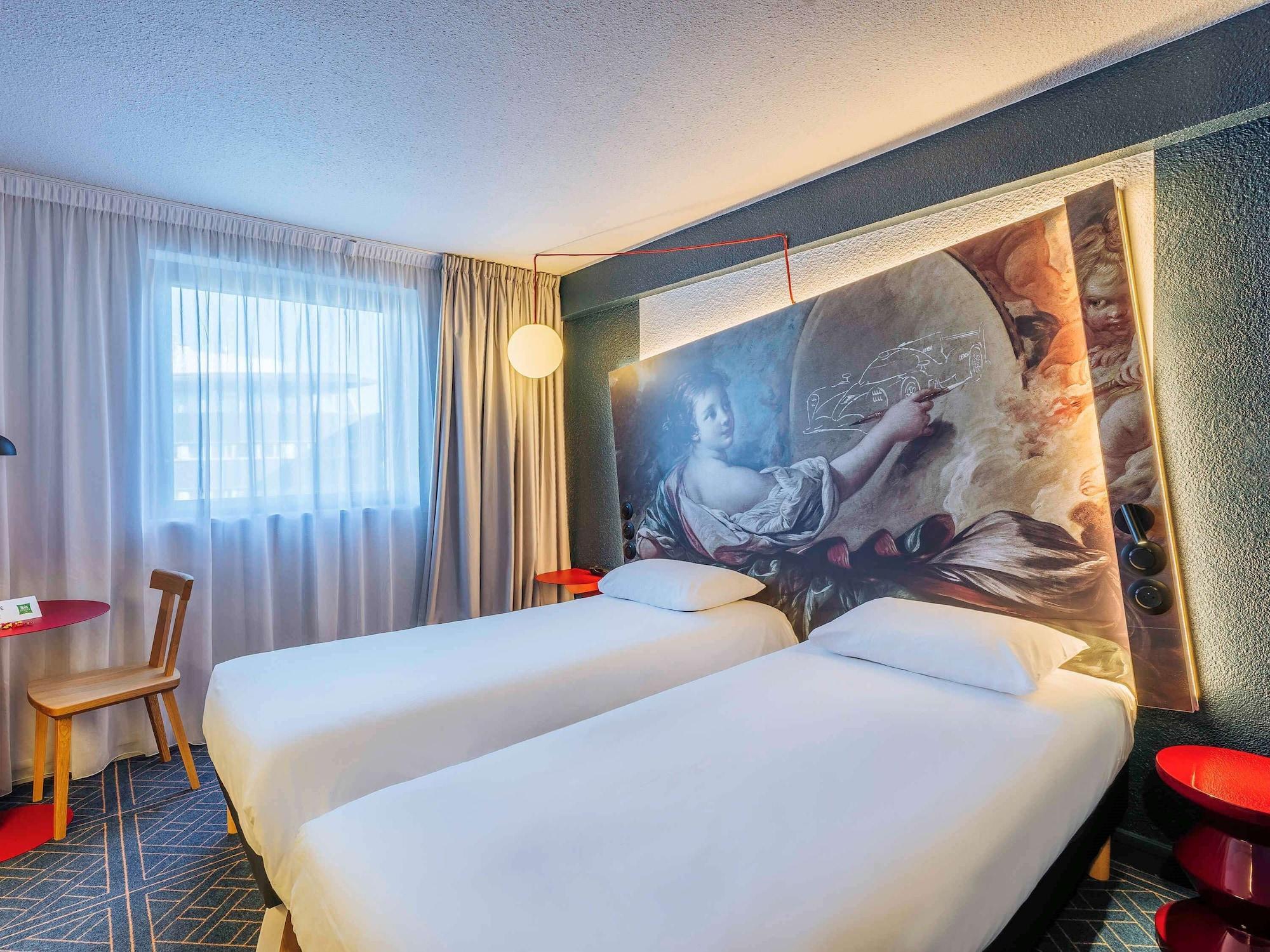 Ibis Styles Le Mans Gare Sud Hotel Ngoại thất bức ảnh