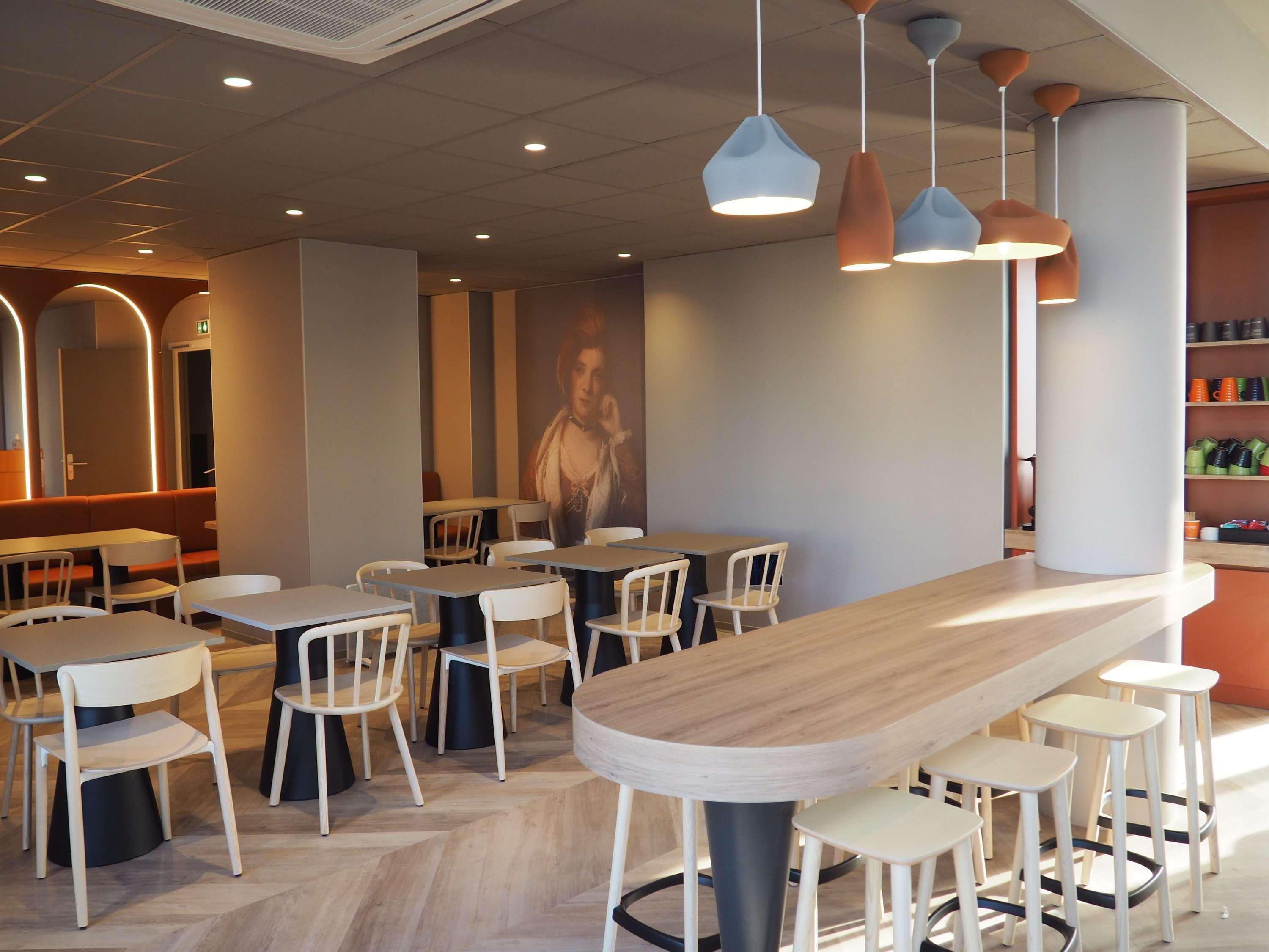 Ibis Styles Le Mans Gare Sud Hotel Ngoại thất bức ảnh
